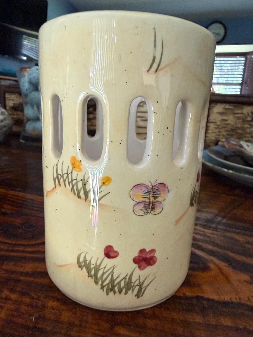 Ceramic Floral Lantern in Cream with Butterfly